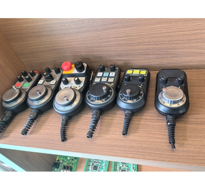 电子手轮-外挂手持盒系列